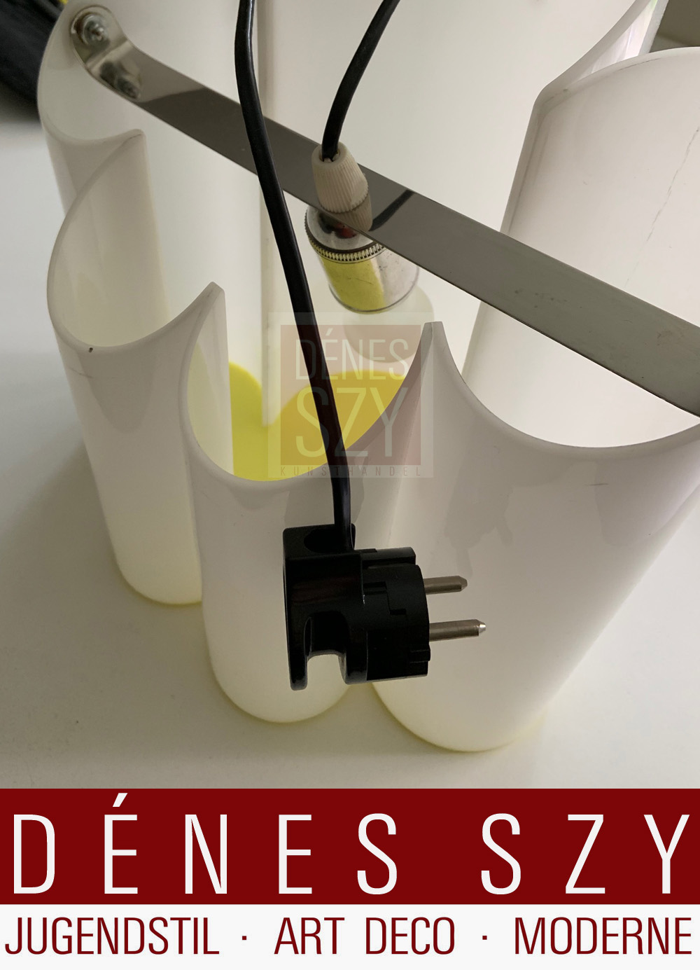 Italienische Poltronova Designlampe Passiflora Stuperstudio 1968