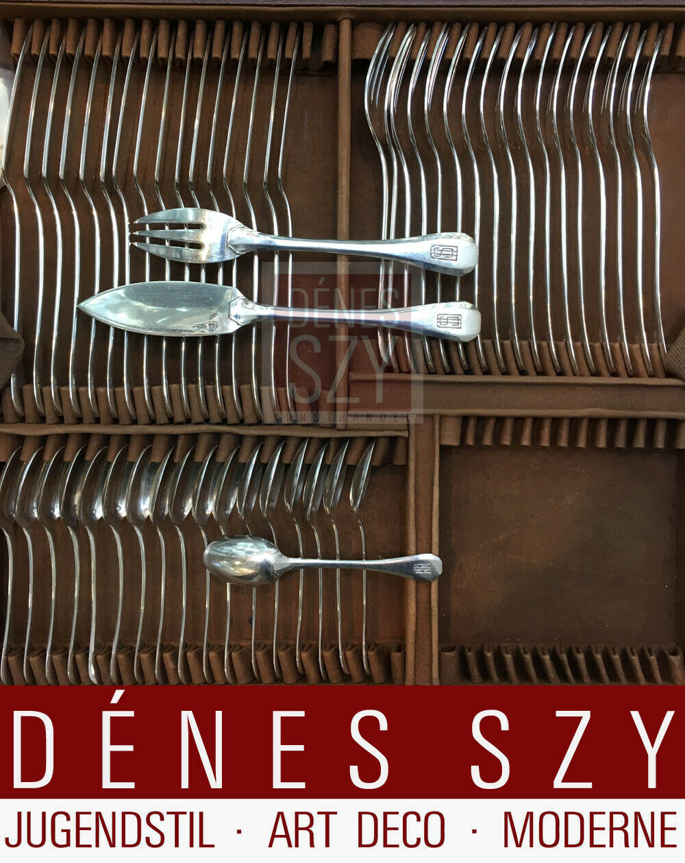 PUIFORCAT Servizio di posate in argento Art Déco modello Dinard, Design: J. E. Puiforcat 1929, Punzato con EP e testa Minerva per argento 950, Contiene 182 pezzi, per un totale di 8.610 g.