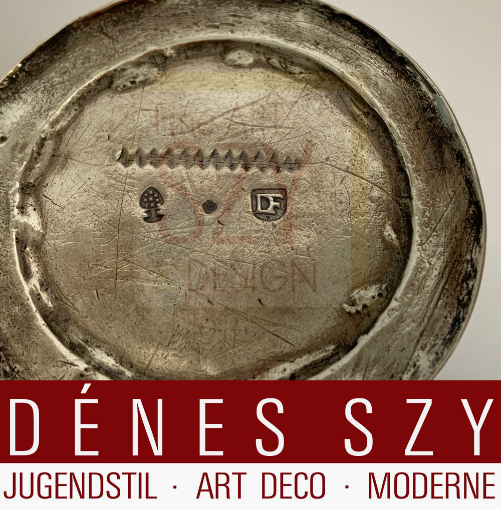 Bicchiere da vino d'argento di Augusta, con delicata doratura a fuoco originale, Marchio dell'arentiere: DF per Daniel Frey, Marchio della città: Augusta 1613-15, Germania