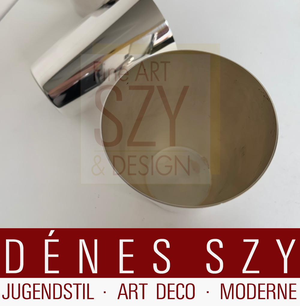 1 tazza d'argento elegante, tazza da battesimo, tazza da bere, tazza da vino, portapenne in argento, Esecuzione: Wilkens and Sons, Brema Germania, XX secolo, argento 800, Numero modello 80231