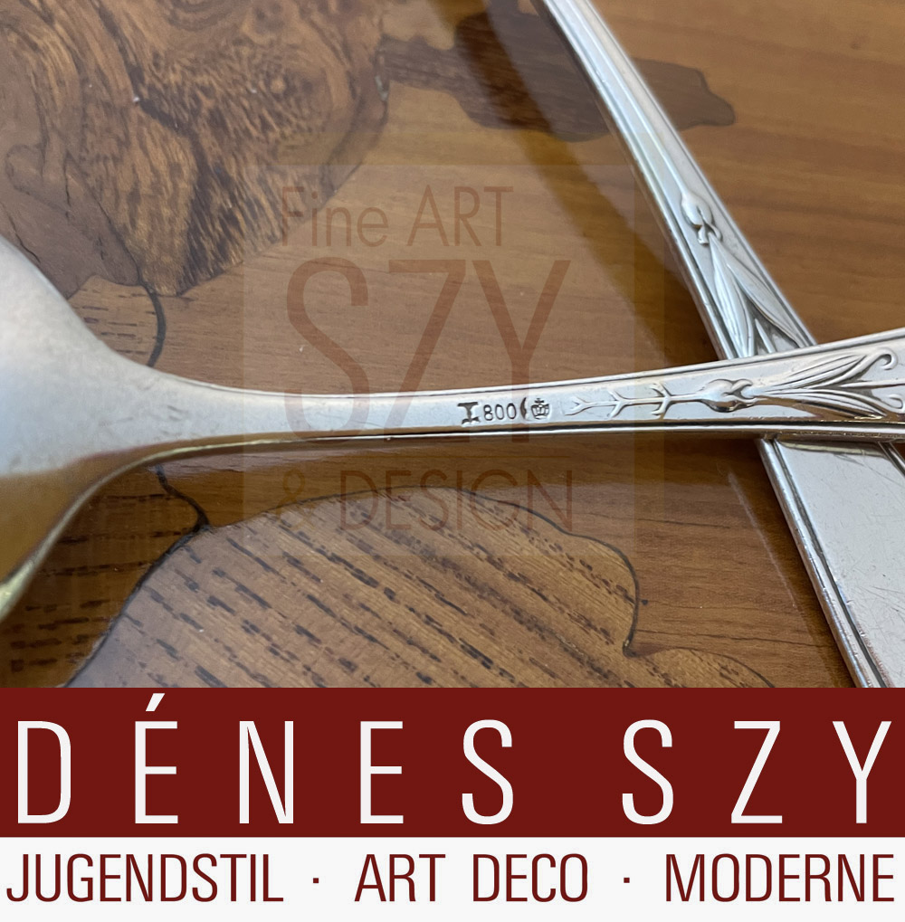 Cucchiaio da brodo, cucchiaio da zuppa, cucchiaio da composta, Posate in stile liberty tedesco in argento, Soggetto: giglio di Brema, modello n. 25600, Disegno: Hugo Leven 1900, Esecuzione: Koch & Bergfeld, Germania Brema, argento 800