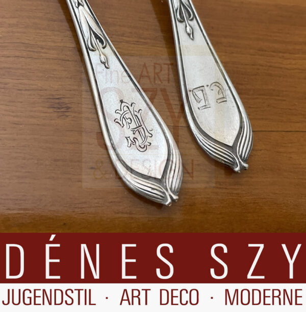Cucchiaio per gelato o composta, Posate d'argento in stile liberty, Motivo: giglio di Brema, modello n. 25600, Disegno: Hugo Leven 1900, Esecuzione: Koch & Bergfeld, Germania Brema, argento 800