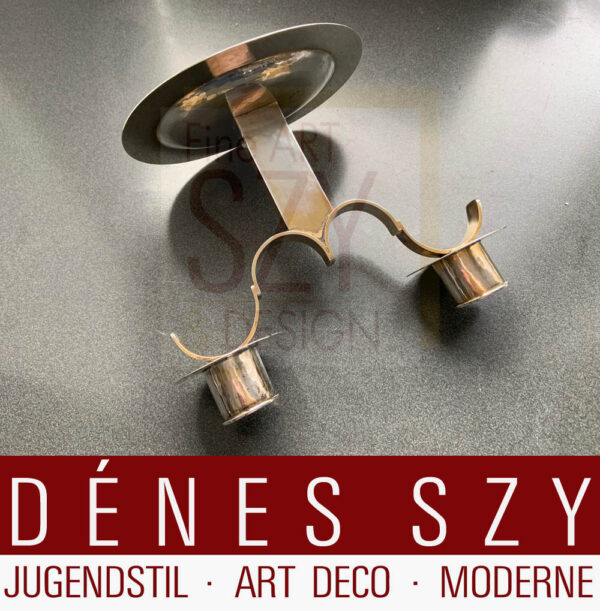 Paio di candelabri in argento Art Deco Bauhaus a due braccia, Design ed esecuzione: Lipsia anni '20, argento 800, delicata doratura residua