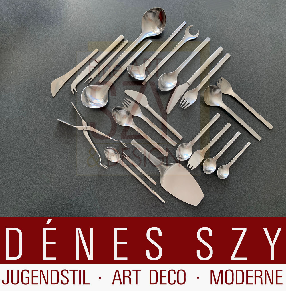 Komplettes Besteck Set für 12 Personen mit Vorlegern, Muster TUJA / TANAQVIL, Entwurf: Magnus Stephensen 1955, Georg Jensen Silberschmiede, Kopenhagen 1950er, Edelstahl, Mid Century Modern