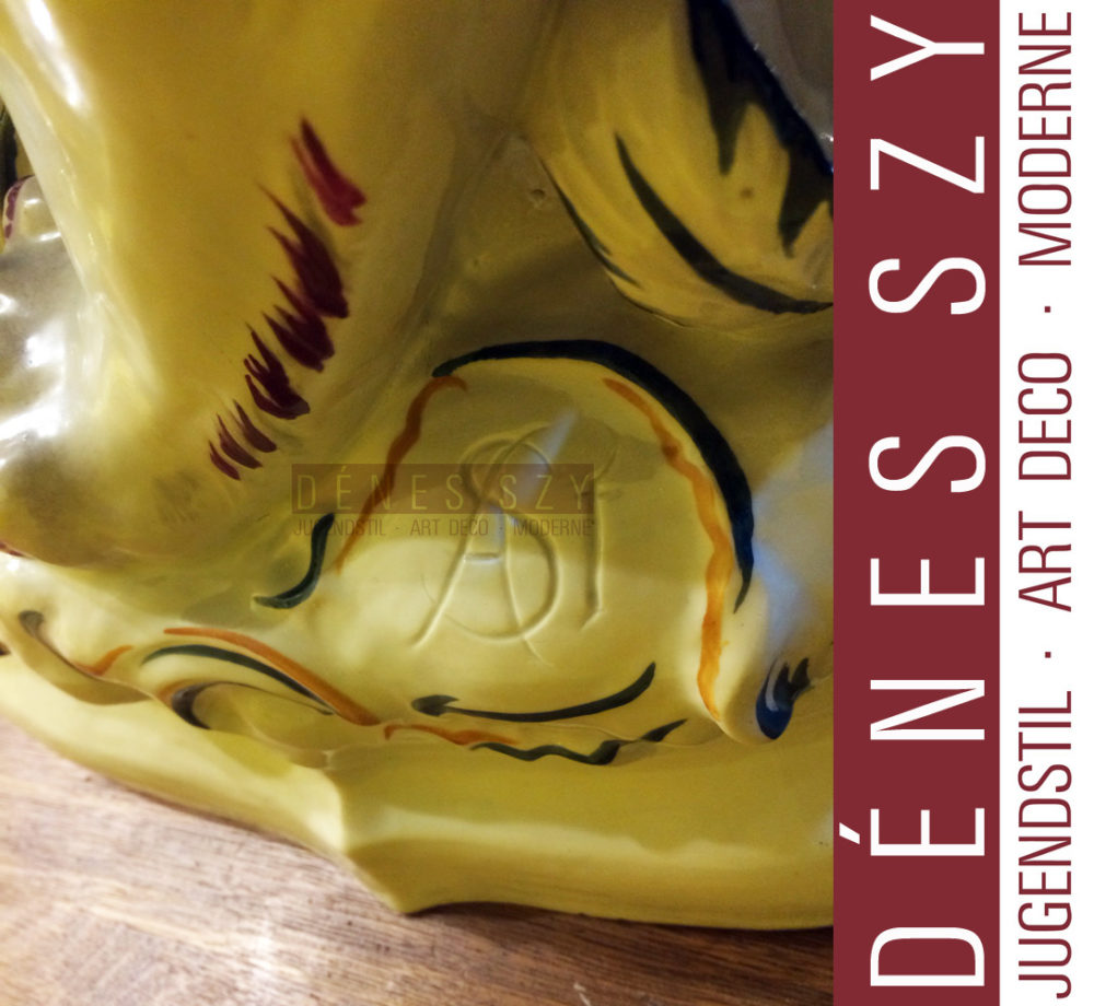 Der Hoellenhund, Großplastik als Teil der Ausstattung fuer die Eroeffnung des Leipziger Porzellan Palais 1921, entworfen von Arthur Storch, ausgefuehrt von der Aeltesten Volkstedter Porzellan Manufaktur