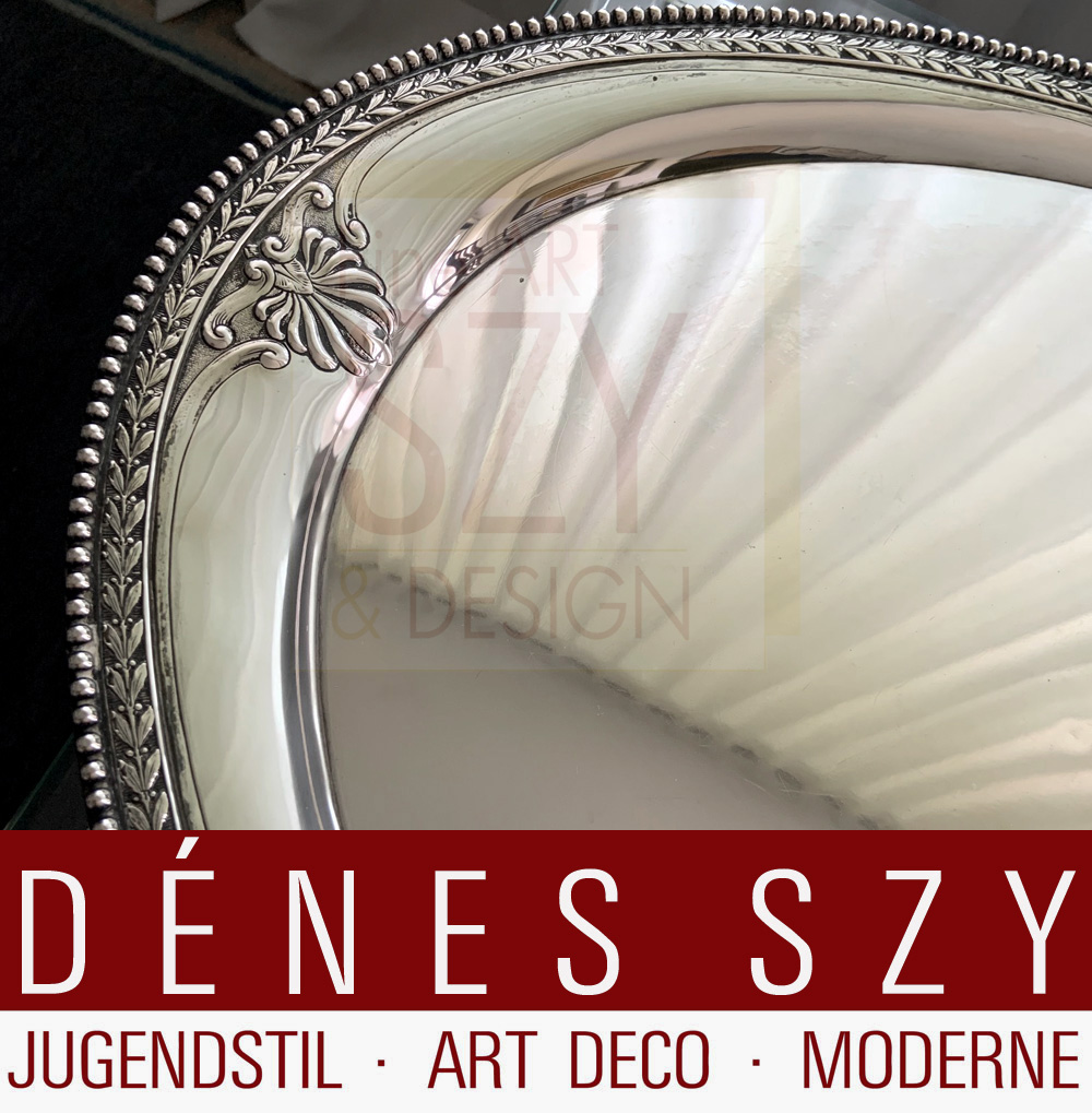 Grande vassoio storicistico ovale, Design ed esecuzione: Germania (?) intorno al 1900, argento 800