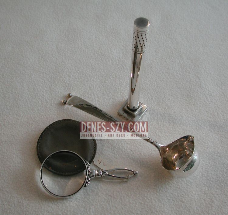 Lente d'ingrandimento n. 184, Lente d'ingrandimento da lettura, lente d'ingrandimento manuale, Design: Georg Jensen, Esecuzione: argentieri Georg Jensen, Copenhagen 1945-1951, Danimarca, Argento 925, argento sterling