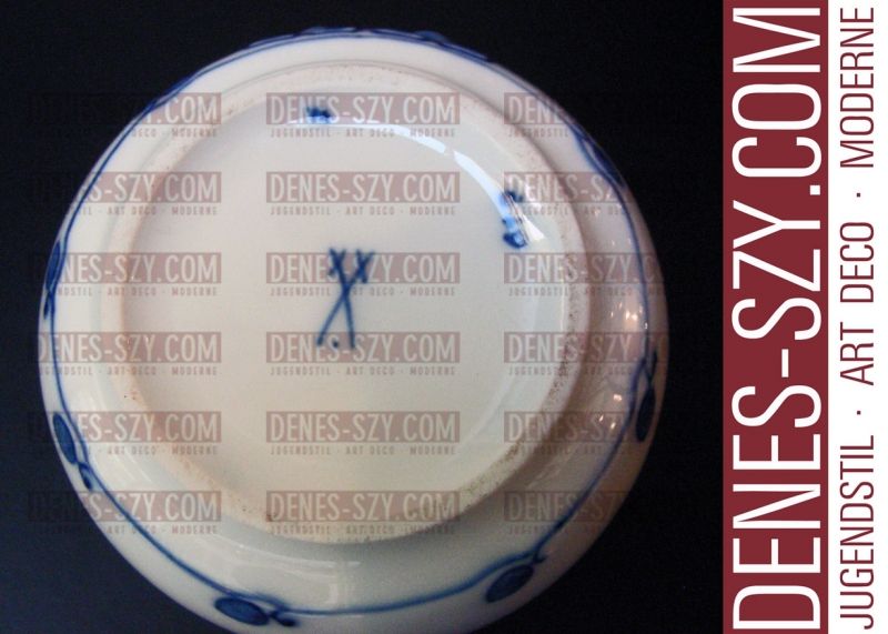 porcellana liberty di Meissen: bricchetto di latte modello pannocchia blu di Richard Riemerschmid