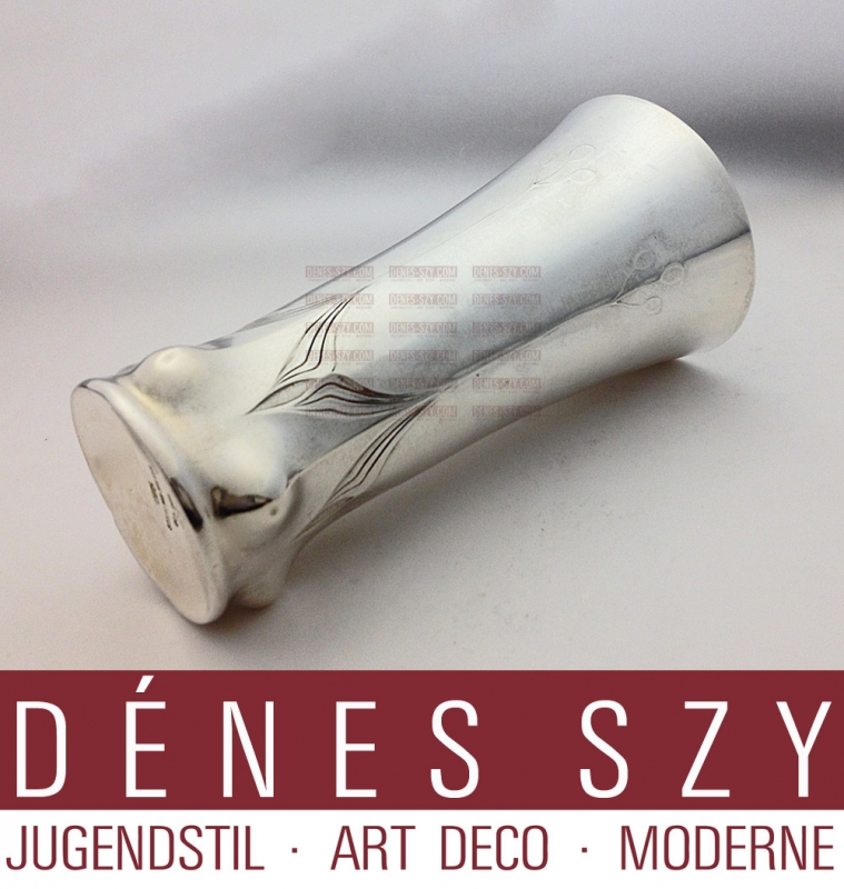 Coupe à vin, petit vase à fleurs, gobelet, argent Art nouveau allemand, Exécution: ORIVIT AG, Ferdinand Hubert Schmitz, Koeln-Braunsfeld, Cologne Allemagne vers 1900, Argent Sterling 925, OAG, Orivit Silver # 24