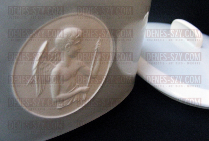 KPM Royal Berlin Design Schuetz Petri Arkadia pattern biscuit box Gray