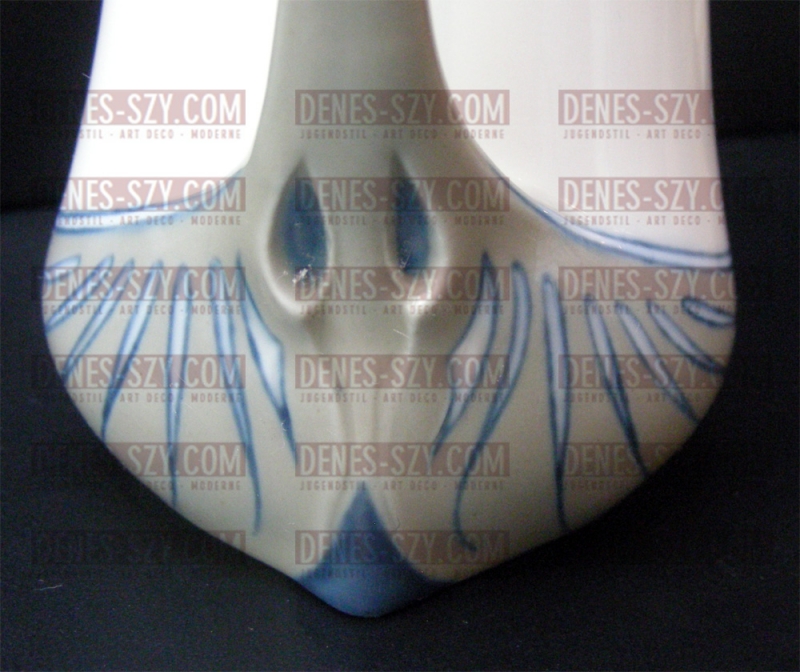 Tasse à cacao / tasse à chocolat Meissen Art Nouveau, Porcelaine Art Nouveau de Meissen, Motif 'Saxonia', Conception: Otto Eduard Voigt, mars 1904, Exécution: Koenigliche Porzellan Manufaktur Meissen vers 1904-10. Allemagne