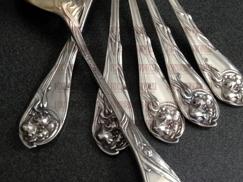 Bruckmann Iris pattern ice cream spoon Design World Exhibition Paris 1900