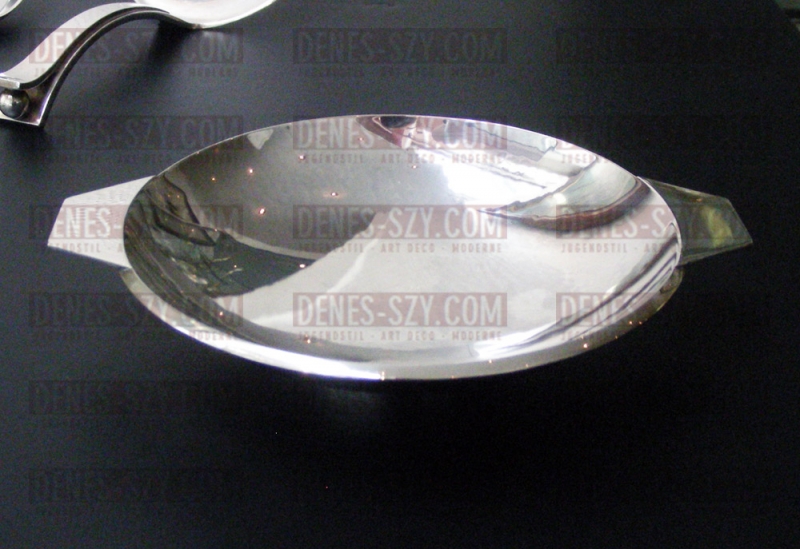 Bol de chocolat / petit bol de service, Argent Art Déco danois Conception: conception de Karl Gustav Hansen, Exécution: orfèvres Hans Hansen, Copenhague 1934; argent sterling