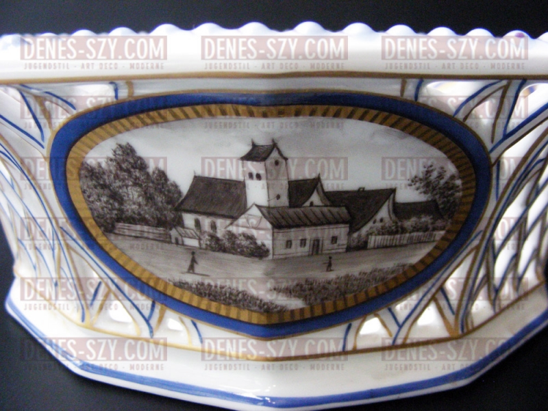 Pearl bavarian royal service Nymphenburg porcelain sweetmeat basket Germany ca. 1920