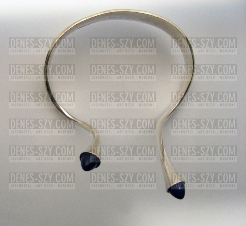 Mid Century modern armring #244, Design: Bent Gabrielsen, approx. 1972, Execution: Georg Jensen Silversmith's, Copenhagen, Denmark, Sterling silver