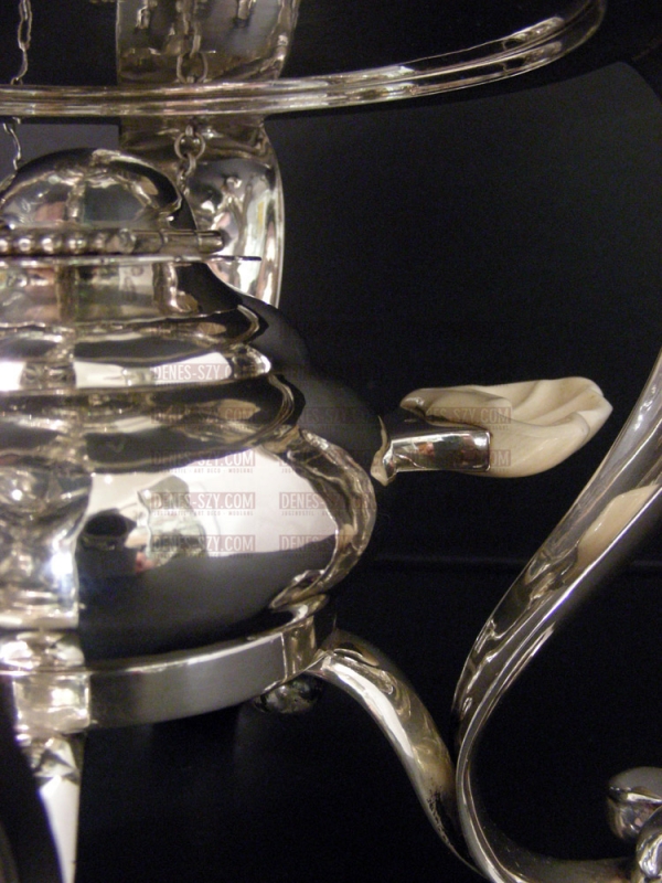 Teiera XXL, bollitore # 2 B, modello MAGNOLIA / BLOSSOM, Design: Georg Jensen 1905, Esecuzione: Copenhagen 1933-44, Argento sterling