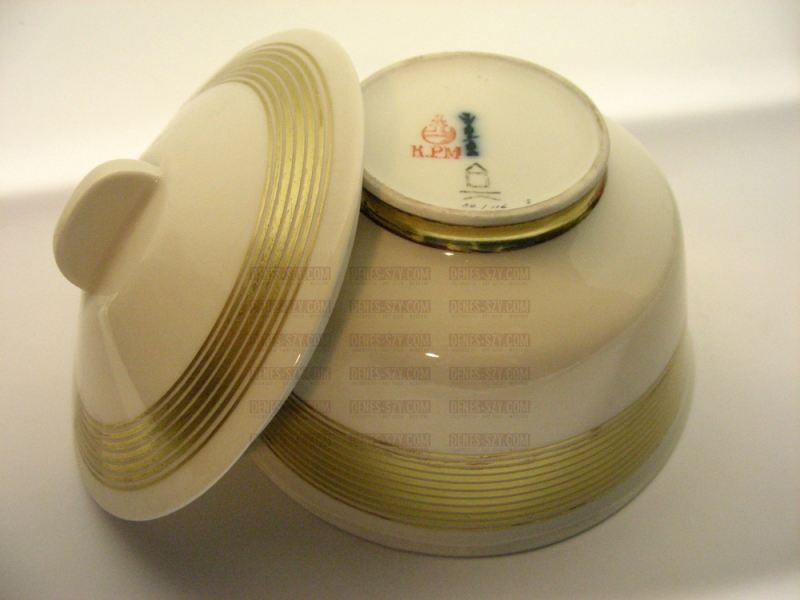 KPM Berlin Porzellan ZUCKERDOSE, Hallesche Form - FRIEDLAENDER