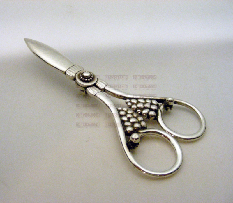 Cisaille à raisins n ° 139, Motif: motif de raisins, grape collection, Conception: Georg Jensen, Exécution: Georg Jensen orfèvres, Copenhague 1925! Danemark, Argent sterling, argent 925