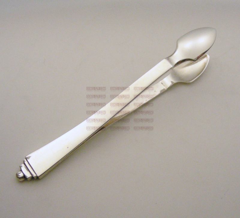 posate argento di Georg Jensen collezione piramide mollette da zucchero