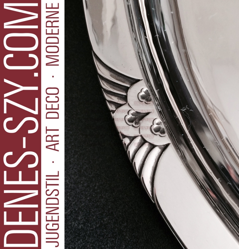 Georg Jensen silver cutlery, cactus pattern round tray 572 A