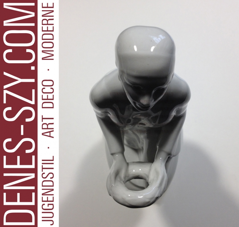 KPM Berlin, KAUKASIERIN aus dem Hochzeitszug Porzellanfigur