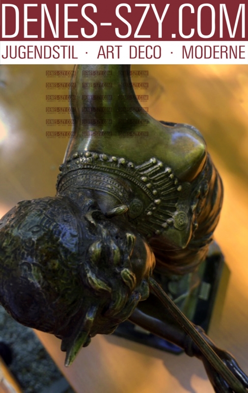 Bronze figure, oriental dancer by Franz Rosse