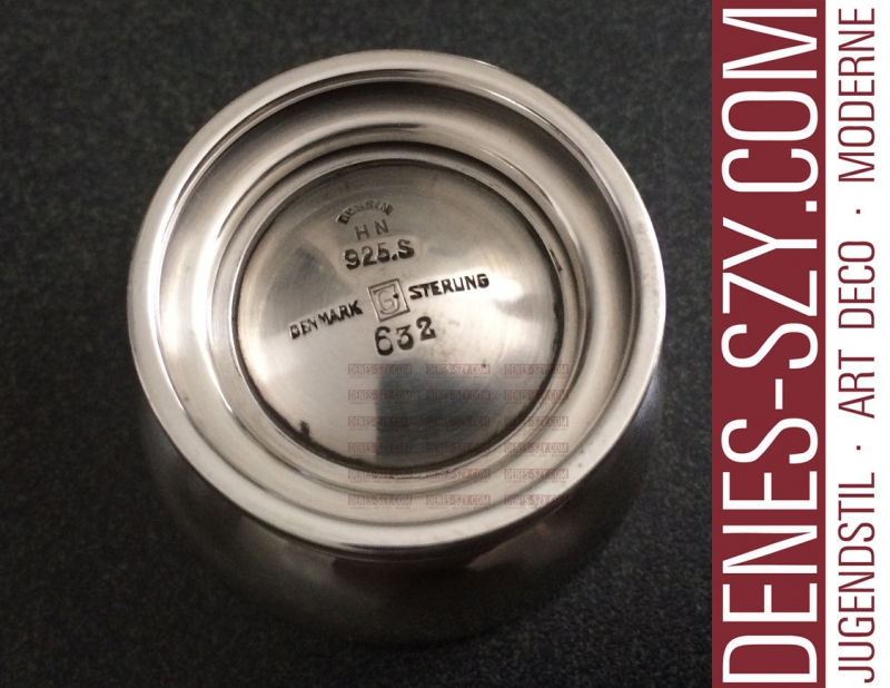 coppetta da spezia 632 in argento Sterling di Georg Jensen collezione piramide