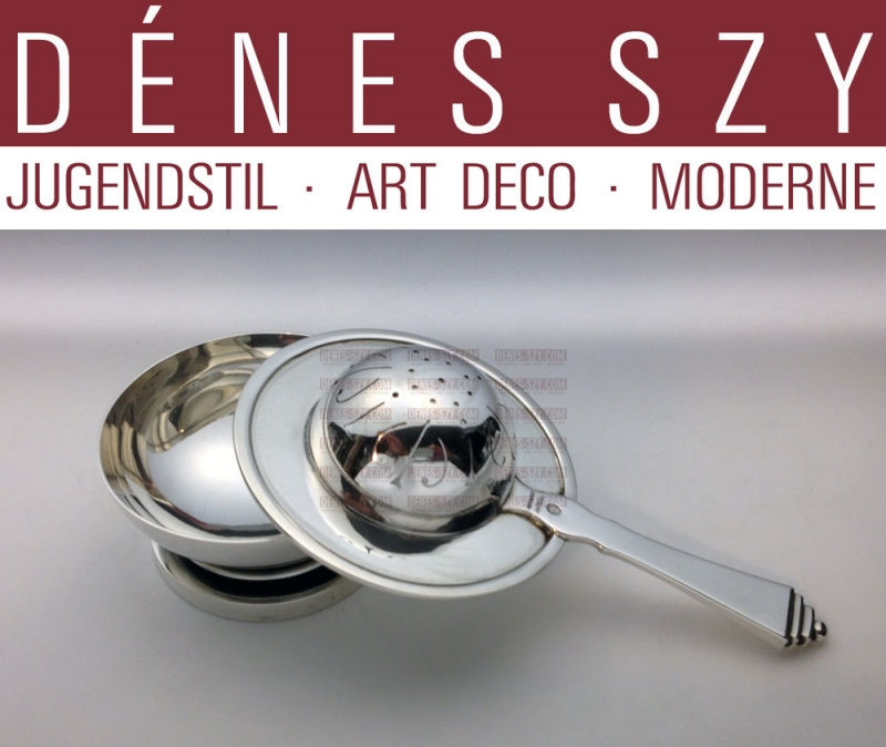 posate argento di Georg Jensen collezione piramide colino