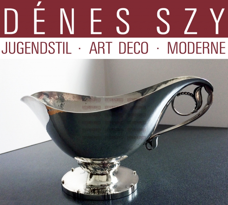 GEORG JENSEN SILBER HANDMADE Sauciere # 177 Denmark ca. 1912