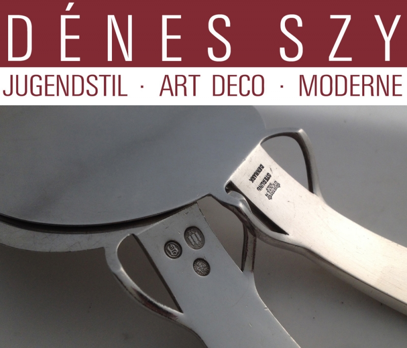 Pelle à sandwich, pelle à tarte, Modèle: RELIEF / PARALLEL # 25, Conception: Otto Gundlach-Pedersen 1931, Exécution: Georg Jensen orfèvres, Copenhague 1931-33, DANEMARK, argent sterling 925