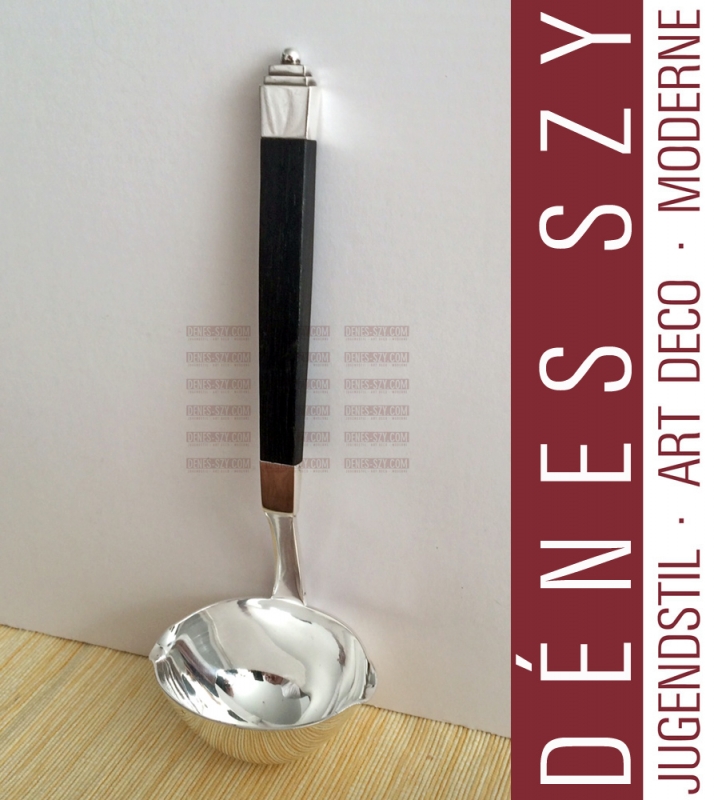 Louche de sauce en argent sterling Georg Jensen pyramide 15