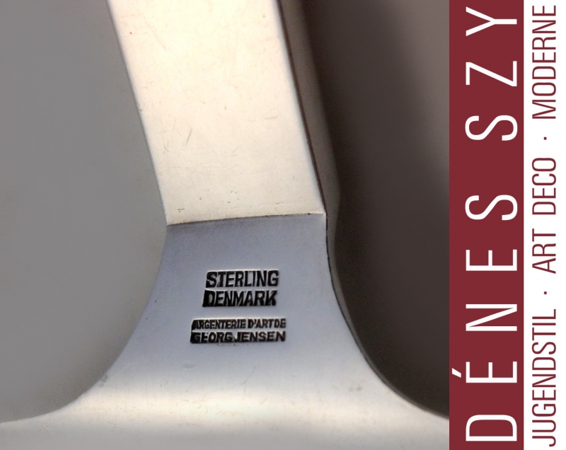 Georg Jensen silver cutlery, Pyramid pattern, pastry server