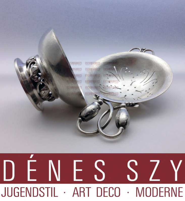 Georg Jensen silver Blossom pattern tea strayner 2