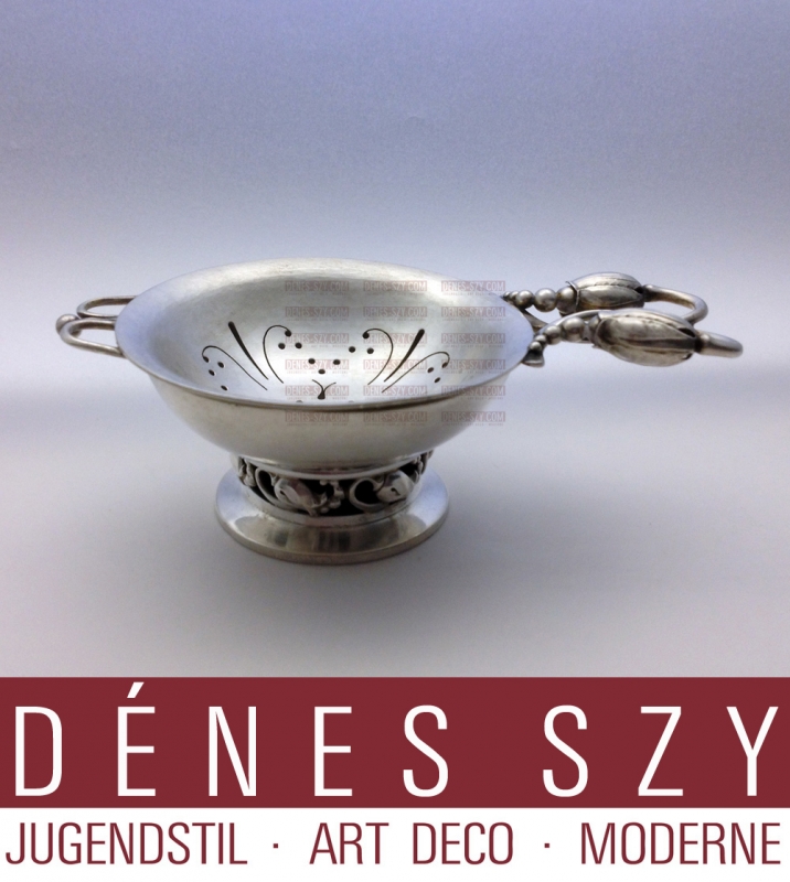 Georg Jensen silver Blossom pattern tea strayner 2