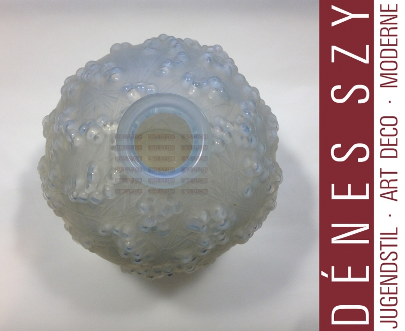 Lalique France Vaso DRUIDE in vetro da stampo di 1924