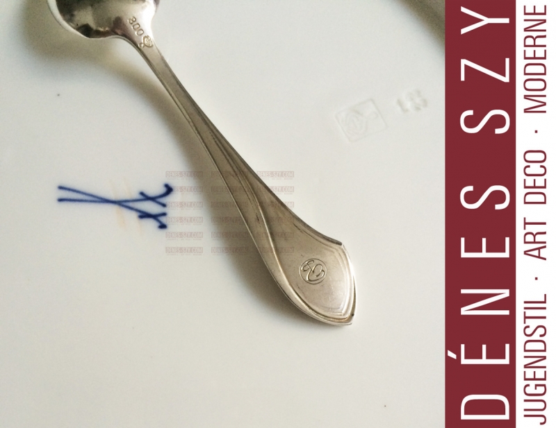 Henry van de Velde meissen porcelain, whiplash, dinner plate in gold