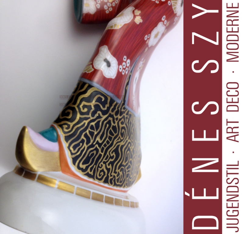 HOCHZEITSZUG ++ KPM BERLIN Chinesin mit Papagei Porzellan Figur