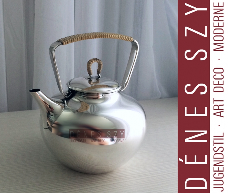 TEAPOT # 967, Pattern Bernadotte, Design: Sigvard Bernadotte 1950, Execution: Georg Jensen silversmiths, Copenhagen approx. 1950, sterling silver