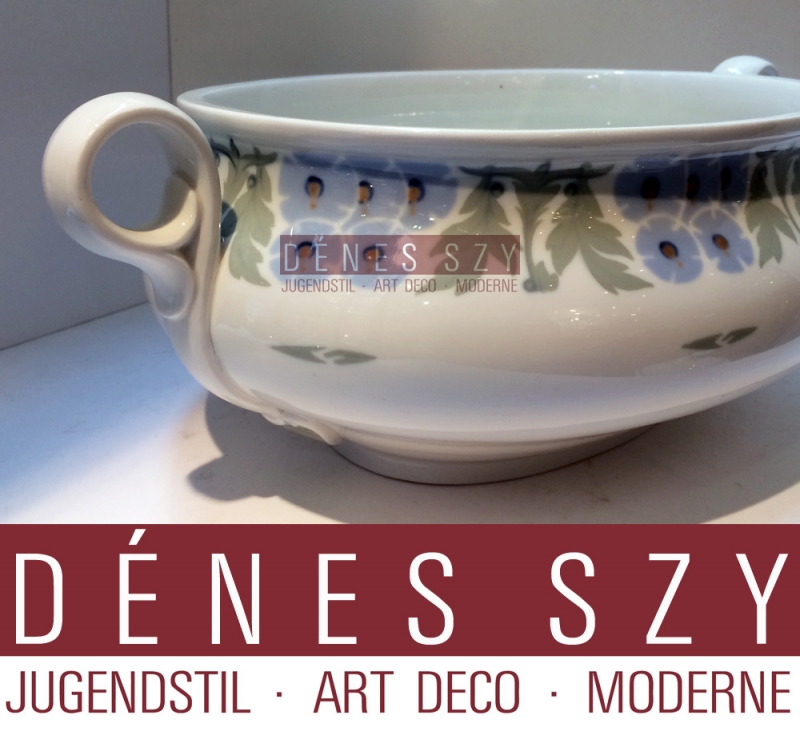 Meissen Art Nouveau porcelain soup tureen primrose pattern 1906