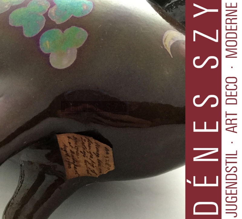 Zsolnay Pecs Hungary 1900/10 Porzellan Fayence Sparschwein mit Eosin Glasur Pécs Ungarn, Szerencsemalac persely