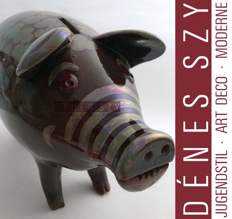 Zsolnay Pecs Hungary 1900/10 Porzellan Fayence Sparschwein mit Eosin Glasur Pécs Ungarn, Szerencsemalac persely