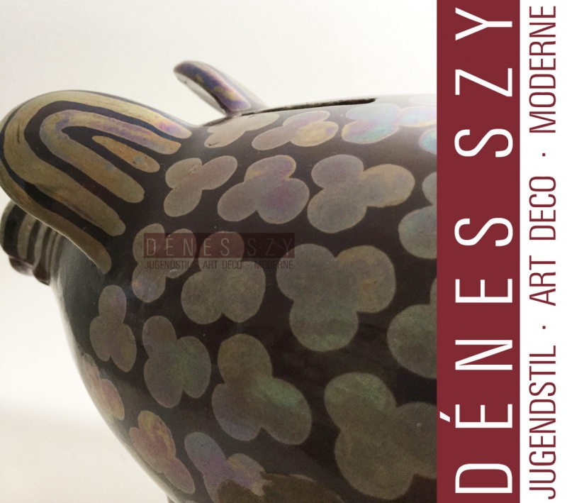 ZSOLNAY salvadanaio a forma di maiale in stile liberty, ceramica smaltata a lustro, Ungheria 1900