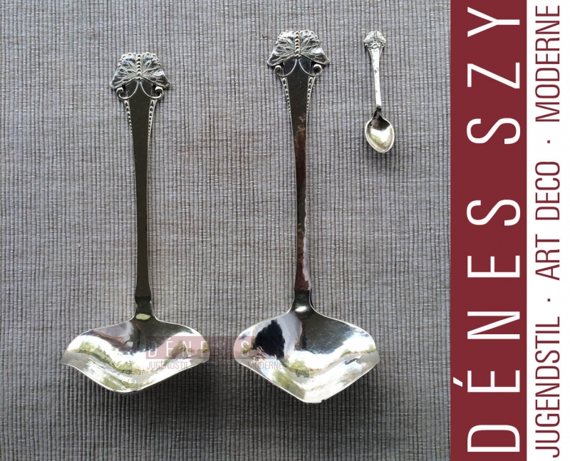 Louche à sauce en argent Art Nouveau motif papillon Sommerfugl