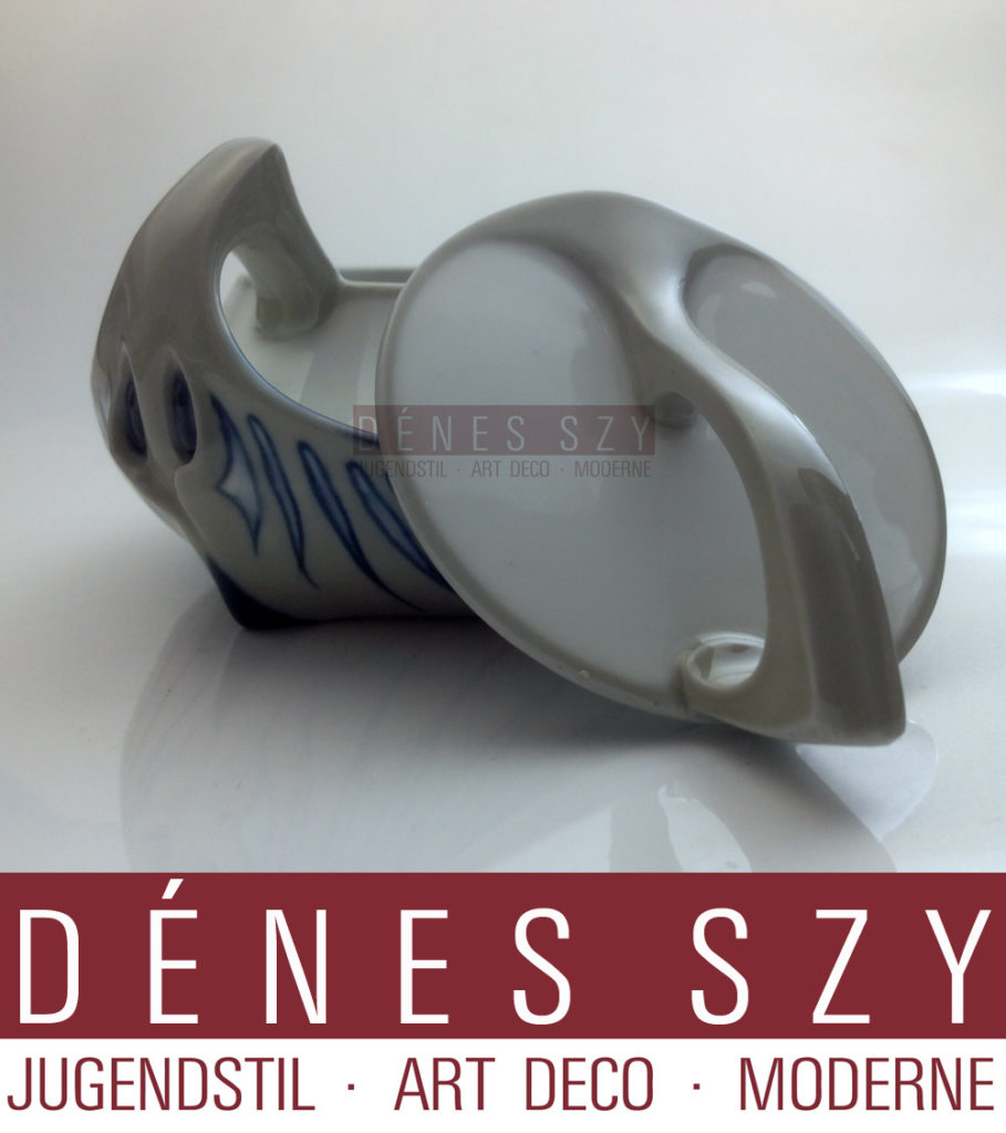 Meissen German Art Nouveaus porcelain sugar box by O. E. Voigt