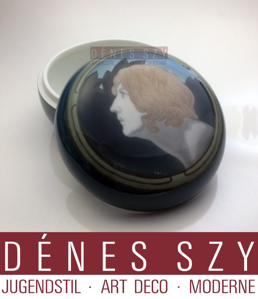 Meissen Art Nouveau Porcelain XXL covered Box Mariane Hoest 1900