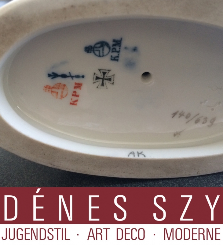 La indiana con pavone, figura in porcellana di KPM Berlino