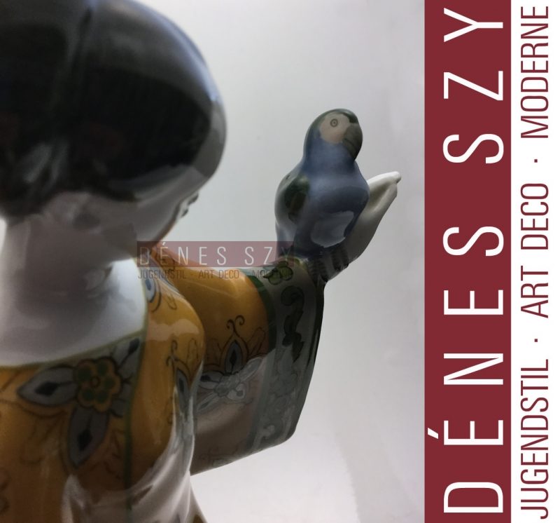 HOCHZEITSZUG KPM BERLIN Jugendstil Porzellan Figur, Chinesin mit Papagei