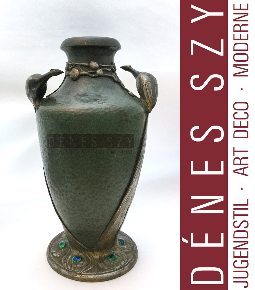 Vase paon Art Nouveau # 272, Conception et exécution: Georg Friedrich Schmitt, ORION Company, Nuremberg, Allemagne 1904/05