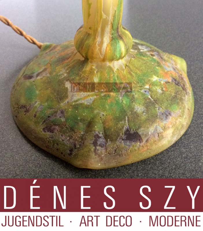 Daum Nancy French Art Nouveau 1900 glass table lamp rose hip