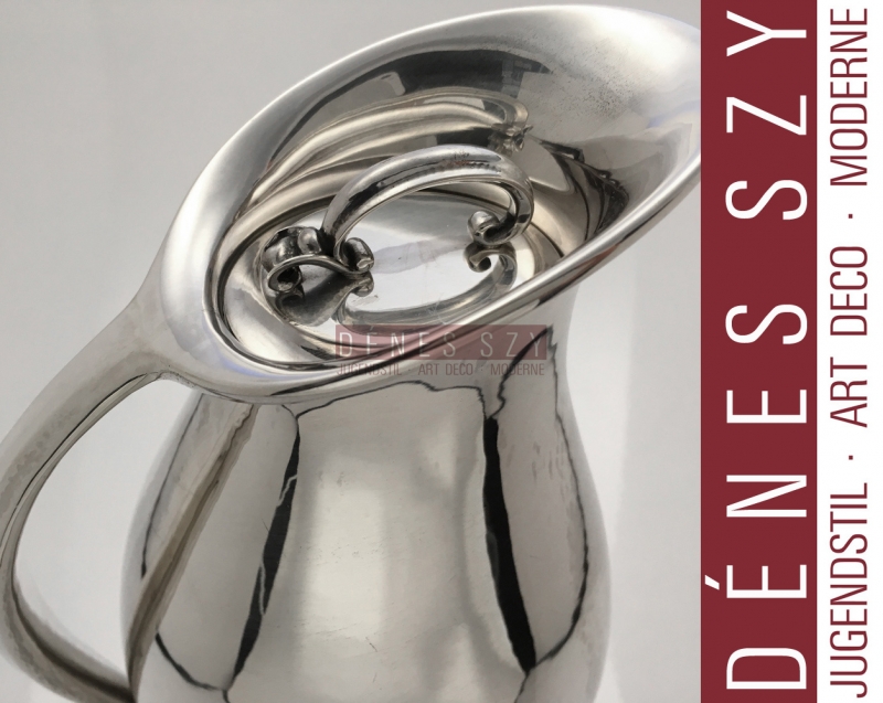 Brocca con coperchio 432 B, Design: Johan Rohde 1925, Esecuzione: argentieri Georg Jensen, Copenhagen 1930s, argento sterling